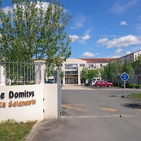 Domitys Le Clos De La Seigneurie Aparthotel Les Gonds Habitación foto